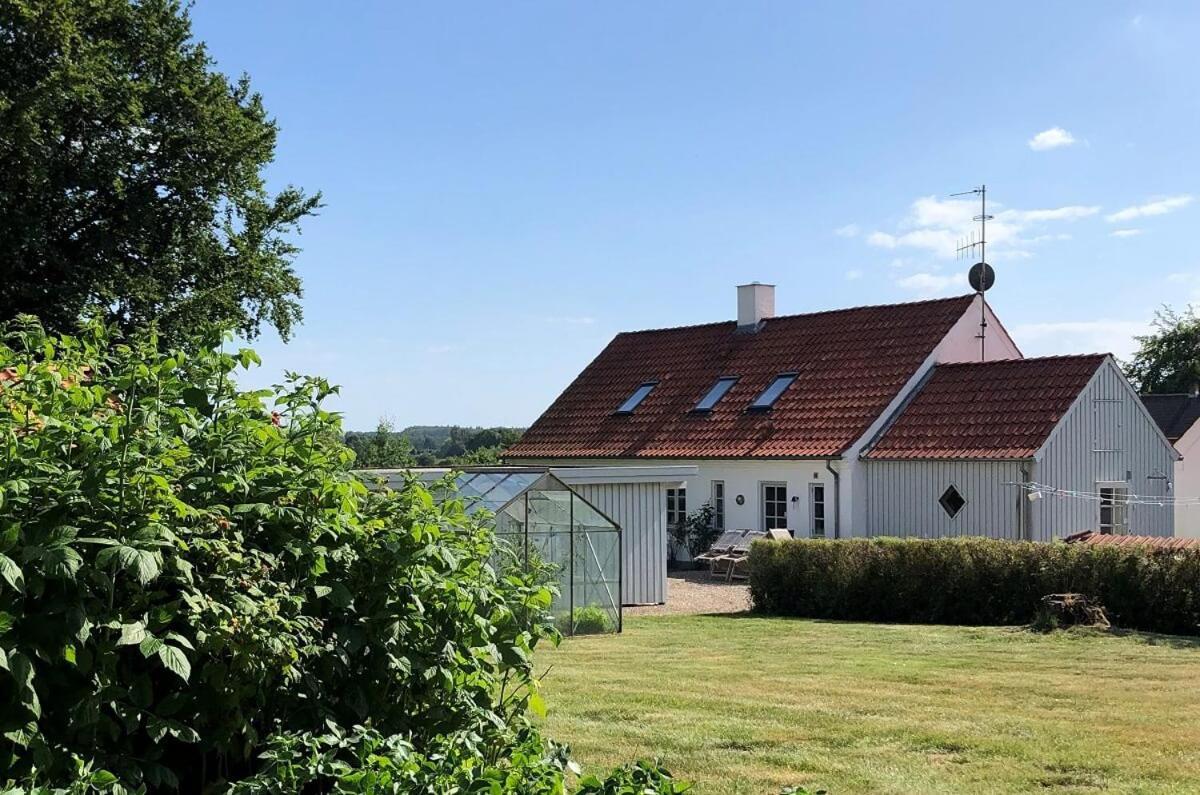 Pensionatet Ro Bed and Breakfast Stenstrup Buitenkant foto